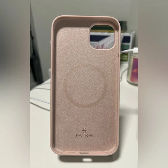 iPhone 14 Pro Max MagSafe Case - Picture 3 of 3